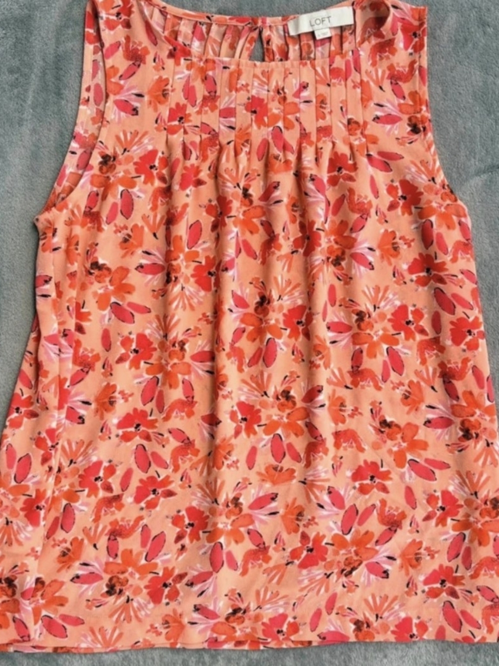 LOFT Coral Pink Floral Pleated Sleeveless Top